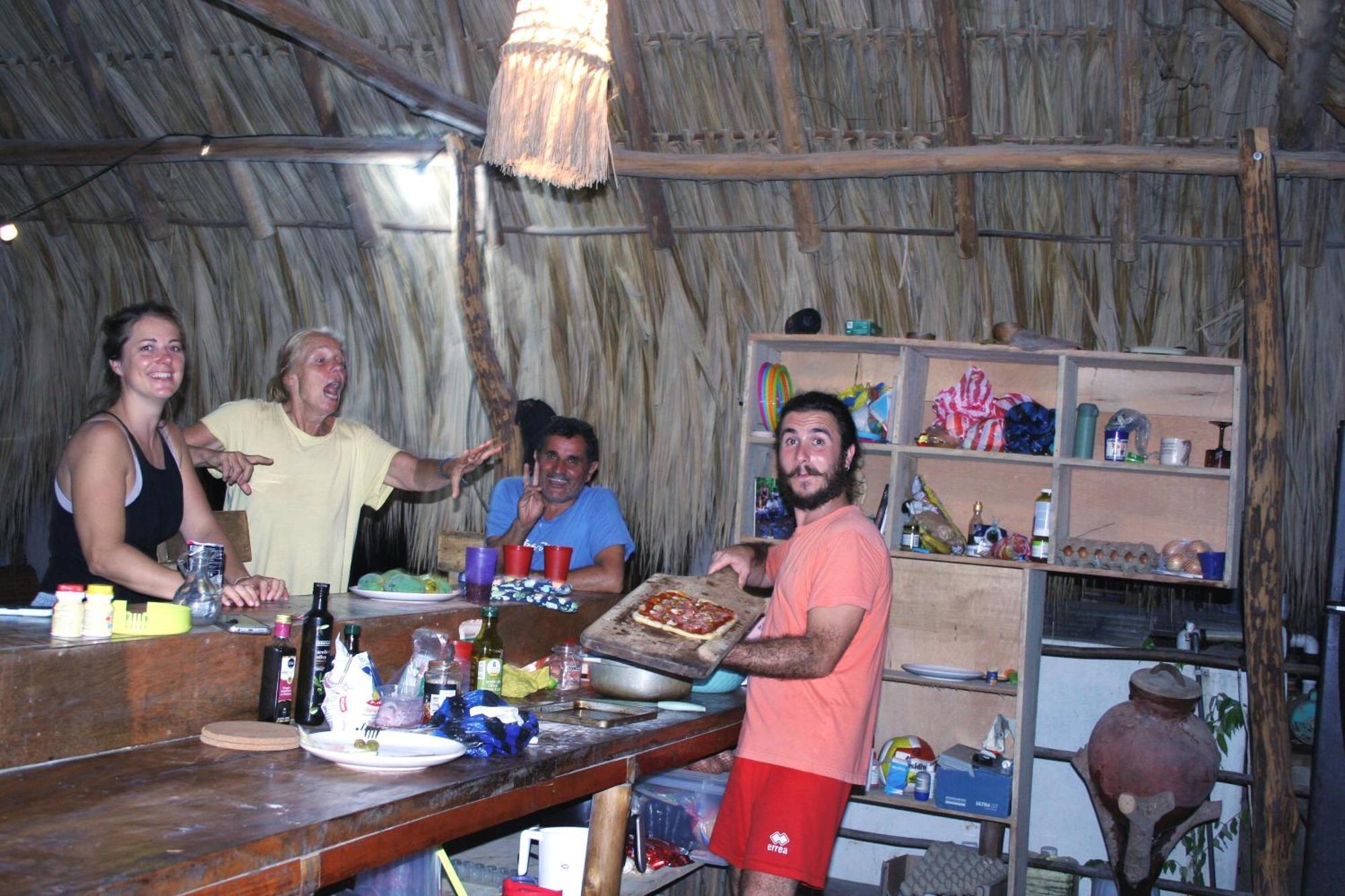 Hostel Nugeku Rincón 外观 照片